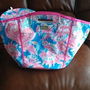 Lilly Pulitzer tote multi color pattern